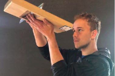 Story of the Blacksmiths - Focused on a single wide blade